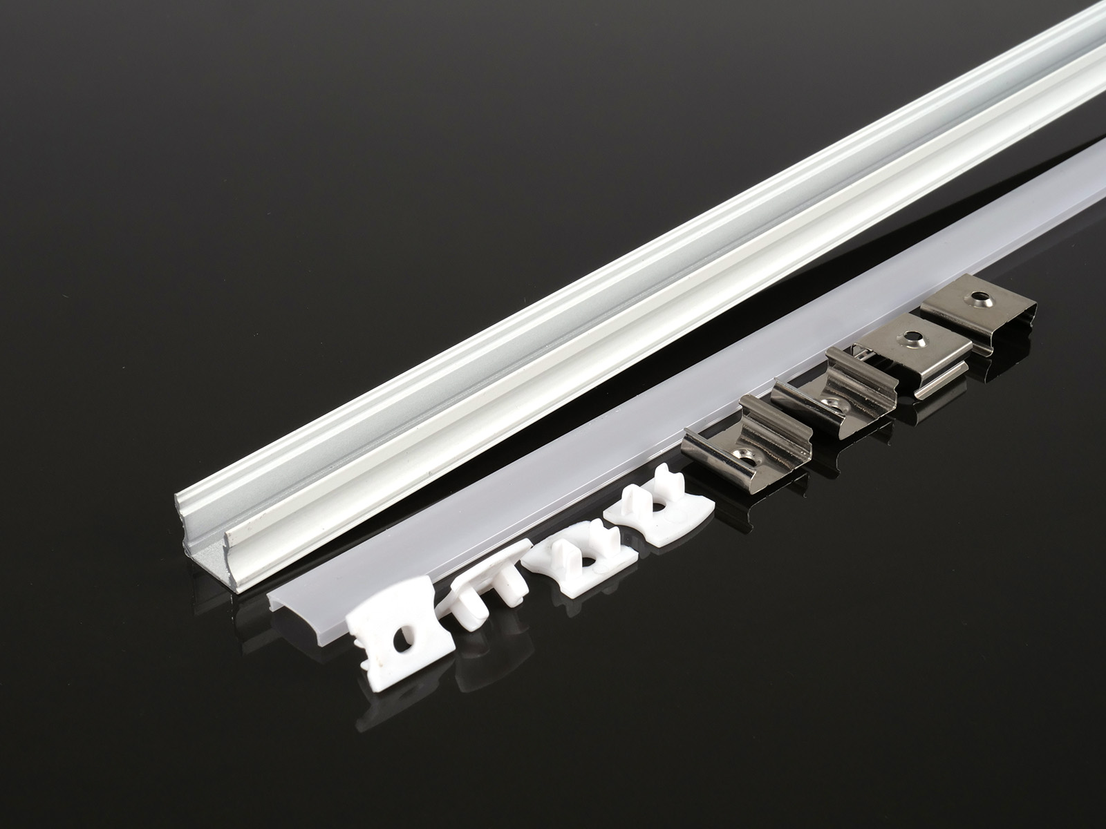 Profilo in Alluminio per Strip LED (Max l: 12,5mm) Colore Bianco 2000 x 17,2 x 14,4mm